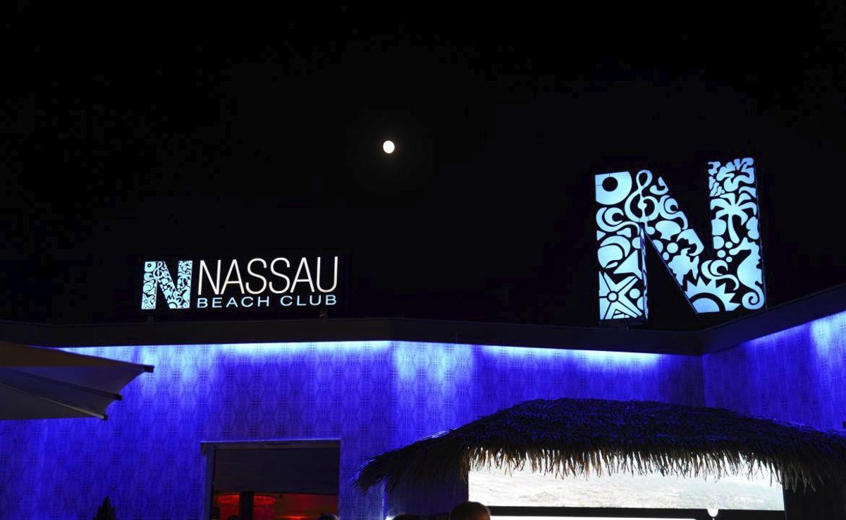 Nassau Beach Club celebrará por primera vez una fiesta de Halloween. | | NASSAU BEACH CLUB