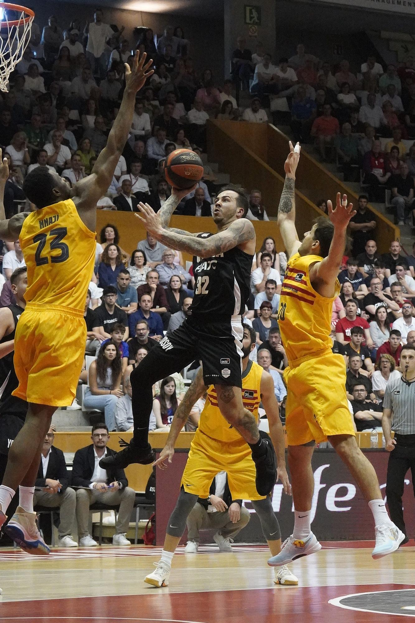 Totes les imatges del Bàsquet Girona - Barça 