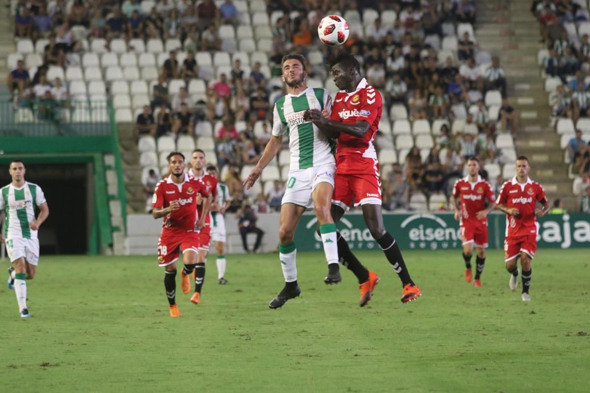 Las imáges del encuentro de Copa del Rey entre el Córdoba C.F. y el Nástic