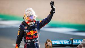Verstappen ha buidat el pap contra Hamilton després de l’accident de Silverstone