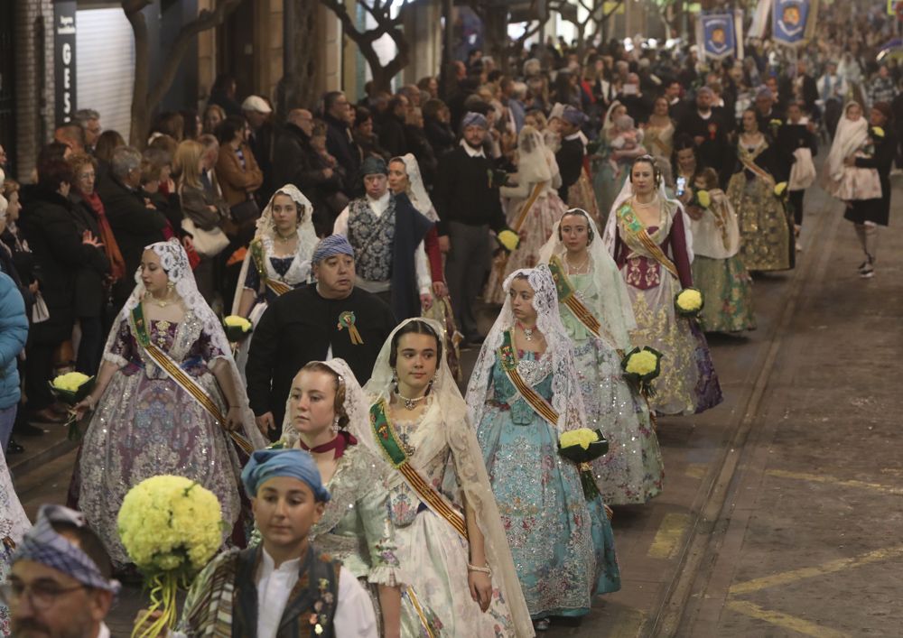 Búscate en la Ofrenda de Sagunt