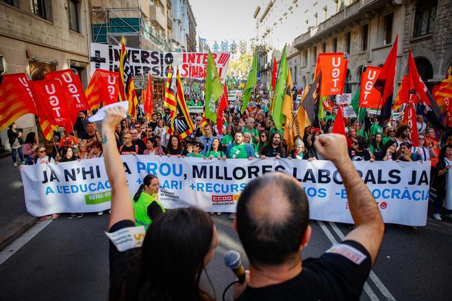 Manifestación de sindicatos educativos en Barcelona