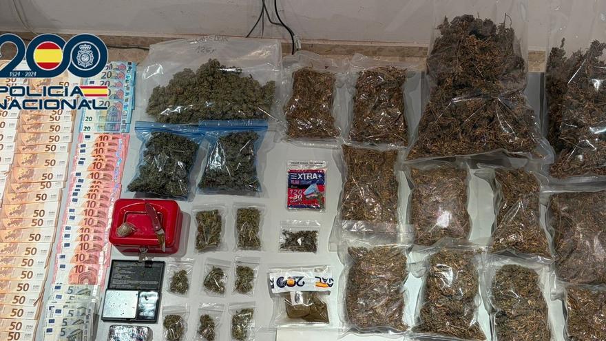 Droga intervenida por los agentes de la Policía Nacional.