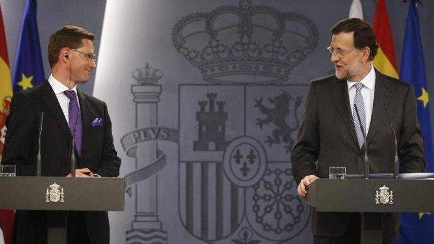 Rajoy descarta un rescate total y solo valora pedir el apoyo del BCE