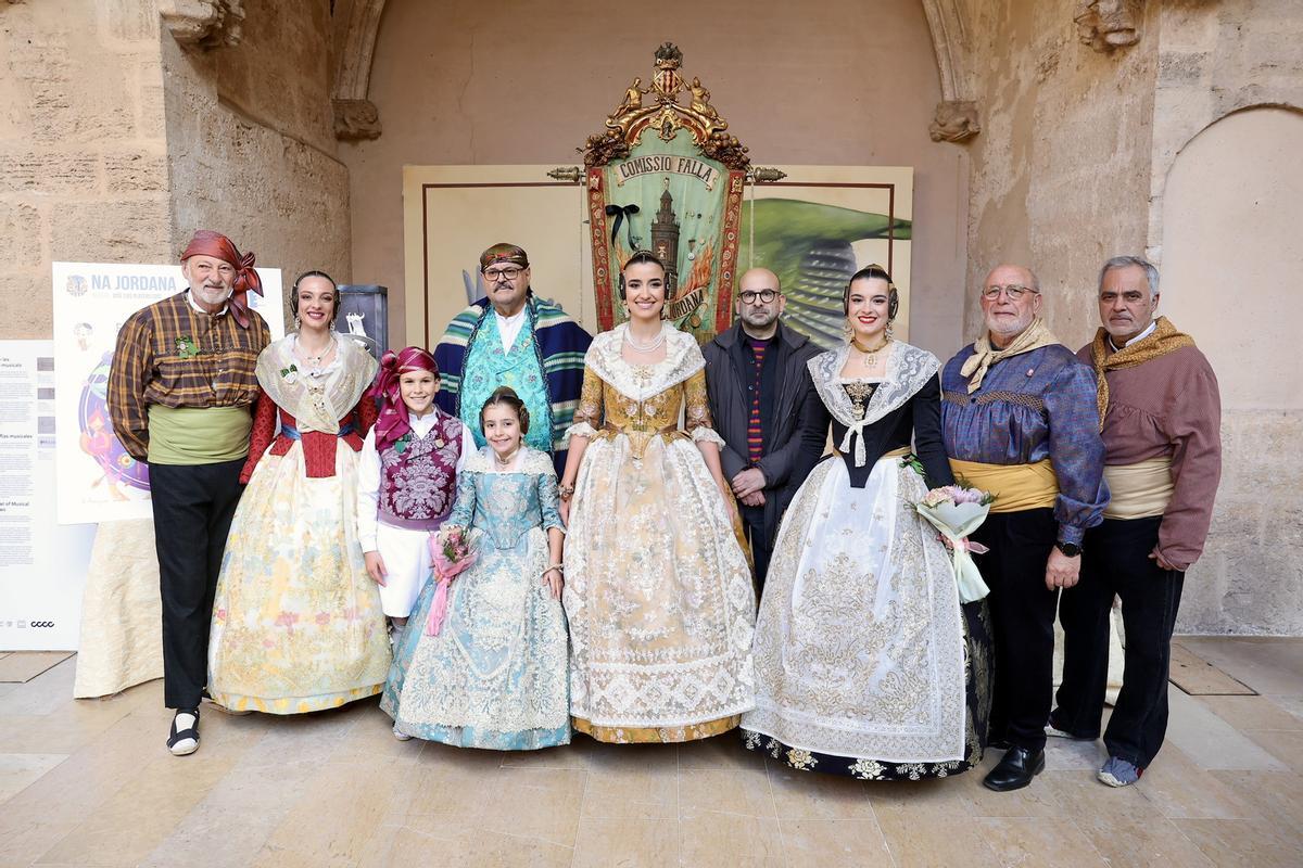 Las comisiones del Carmen reciben a Carmen (y la corte)