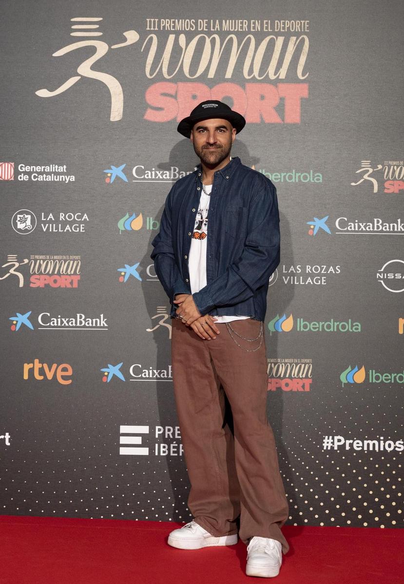 El artista Nil Moliner, en la alfombra roja de los Premios Woman Sport 2023