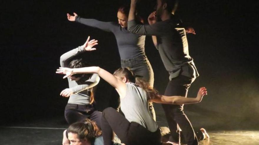 Un espectacle de Kernel Dance Theatre, companyia que serà al sismògraf