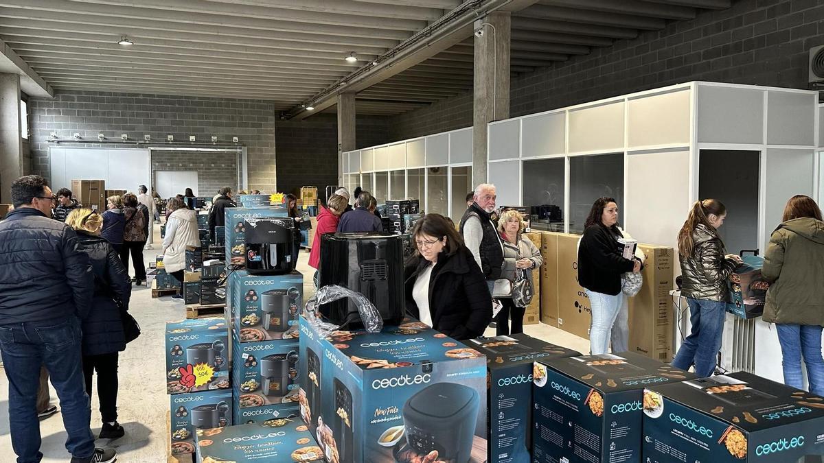 CholloXpress (camí del Cementeri, Nau 17, Dosrius)