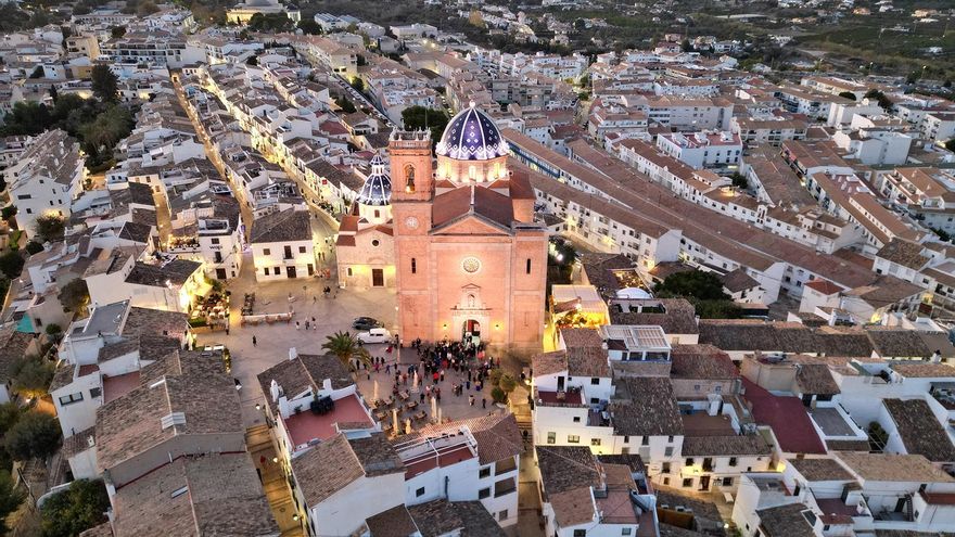 Altea destina 12.000 euros en ayudas para la rehabilitación de fachadas en las casas de sus cascos antiguos