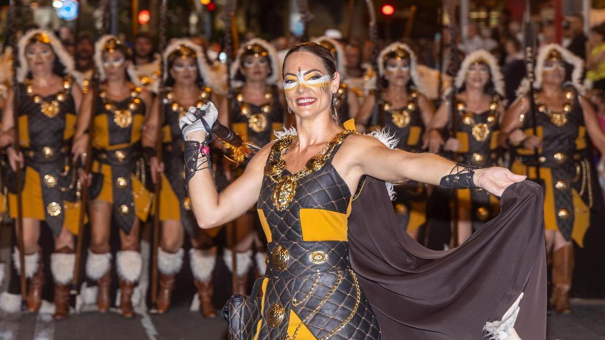 Altozano baja el telón de sus fiestas con la Entrada Cristiana