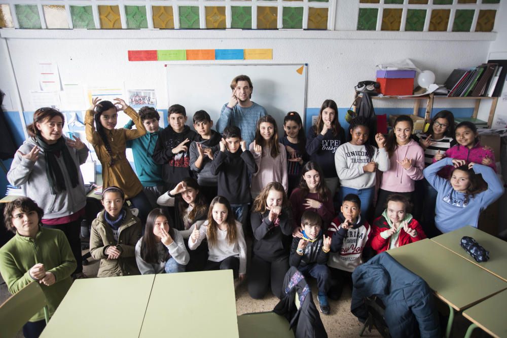 La llengua de signes entra a les aules valencianes