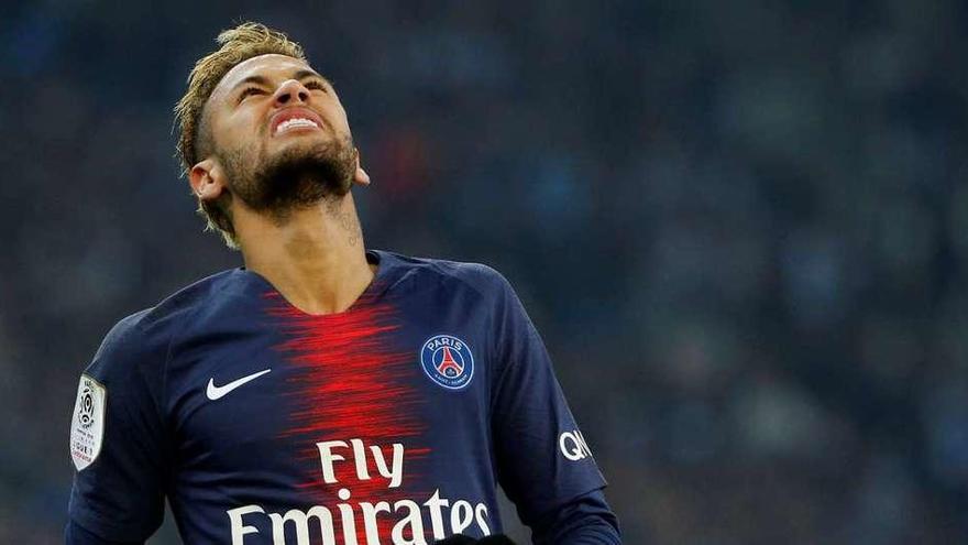 Neymar, el pasado domingo, en el partido que enfrentó al PSG y al Olympique de Marsella.