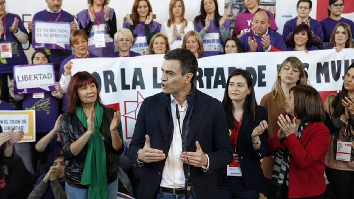 Pedro Sánchez, este domingo, en la conferencia autonómica del PSOE celebrada en Valencia.