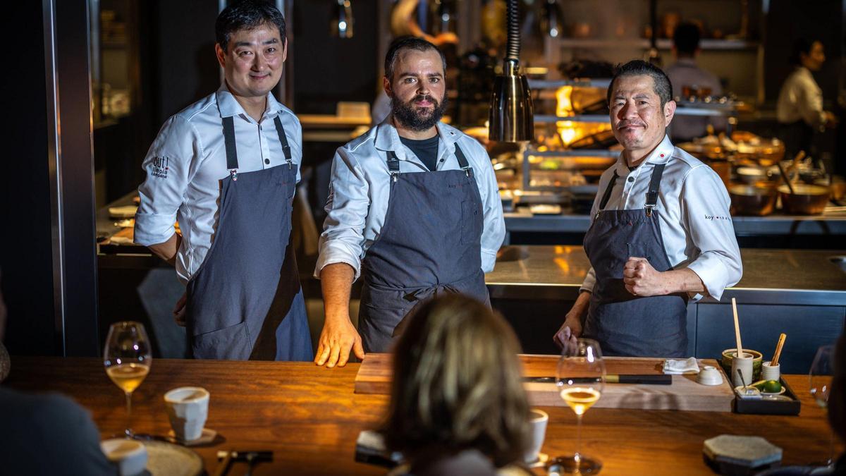 Wei Xiao Zhu, Roberto Vicente y Hideki Matsuhisa, en Koy Shunka.