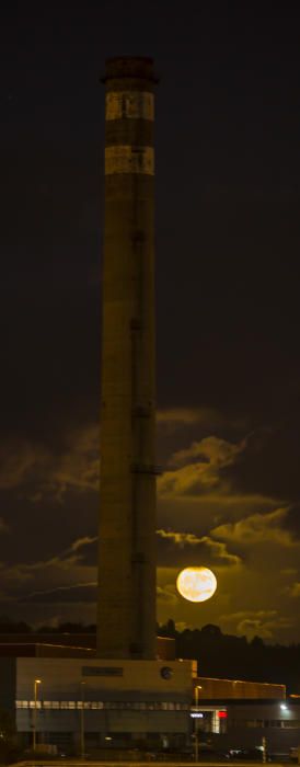 La luna llena  desde en Asturias