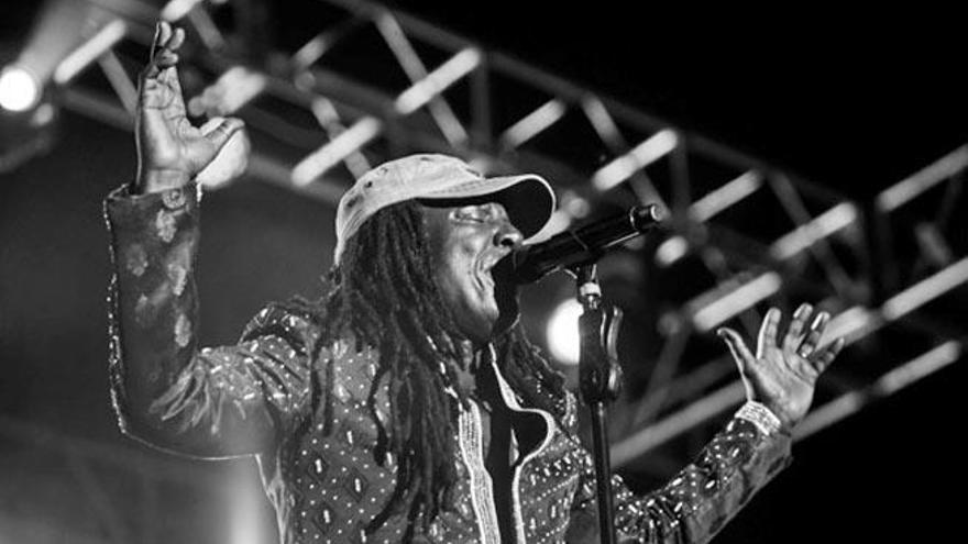 Alpha Blondy en el concierto del Ibiza Roots Festival, en el recinto ferial de Ibiza.