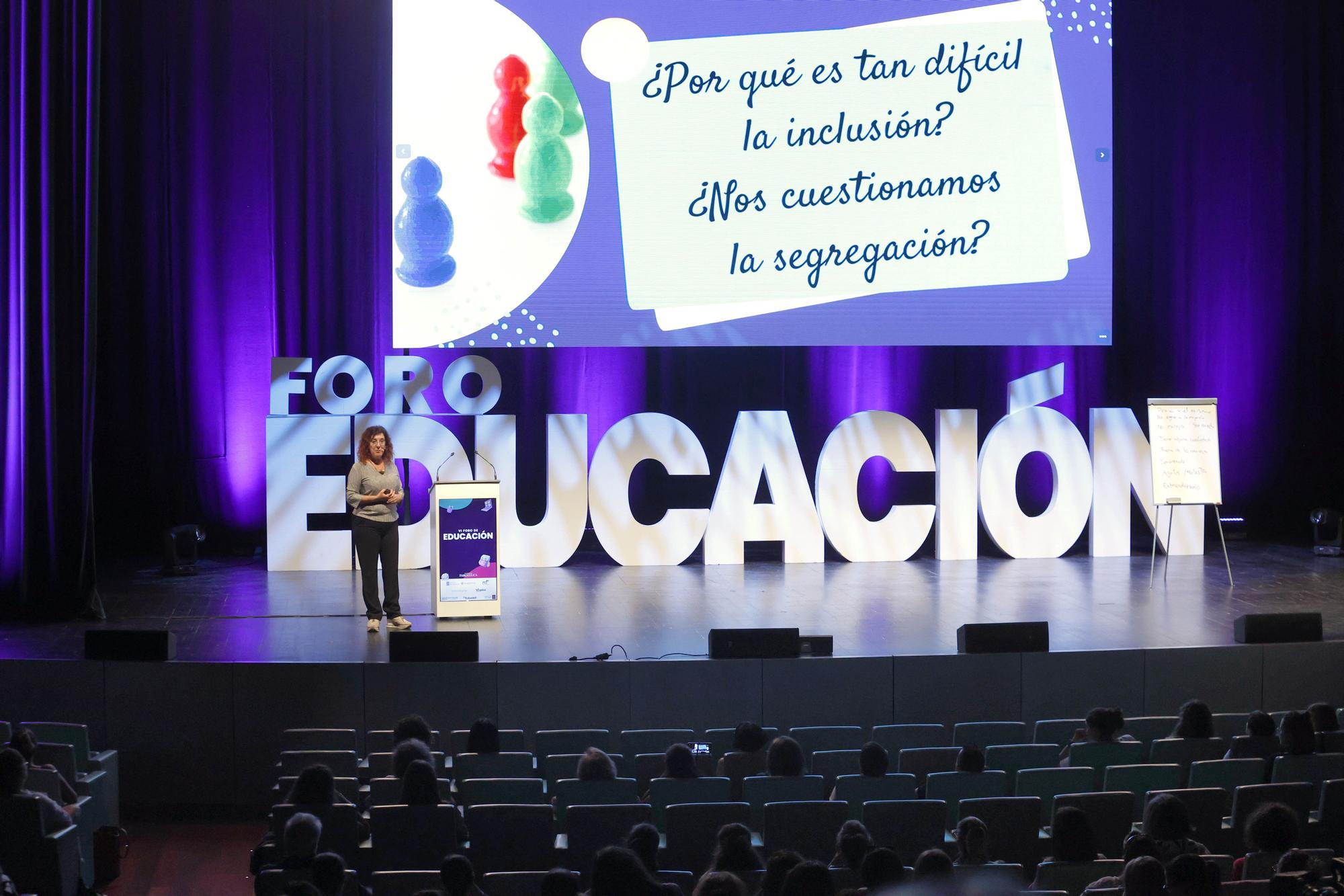 Éxito de participación en el Foro de Educación de FARO: búscate entre los asistentes