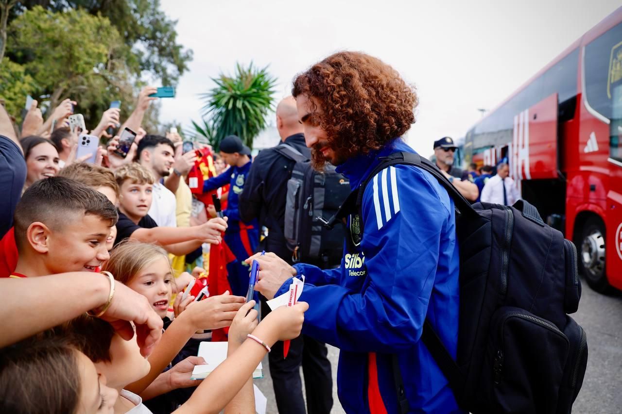 La selección española en Córdoba: la afición se vuelca con los jugadores