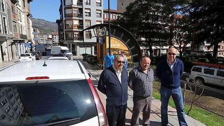 Profesionales de Lena impulsan un Radio Taxi para mejorar el servicio - La  Nueva España