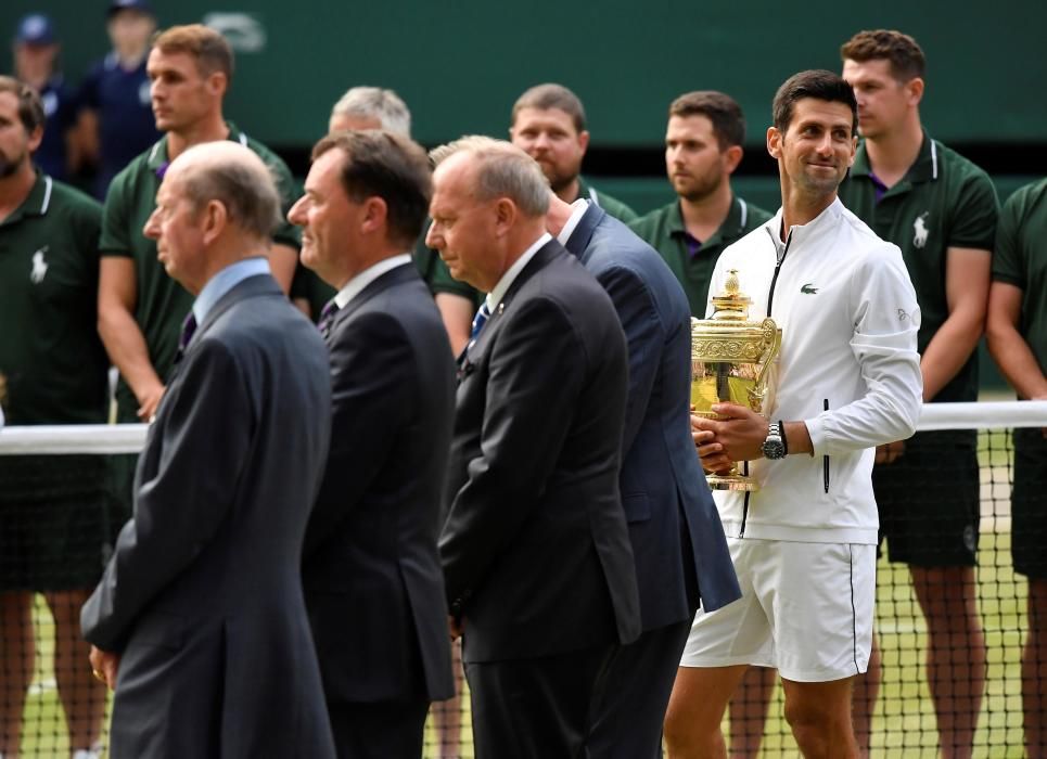 Djokovic gana ante Federer su quinto Wimbledon