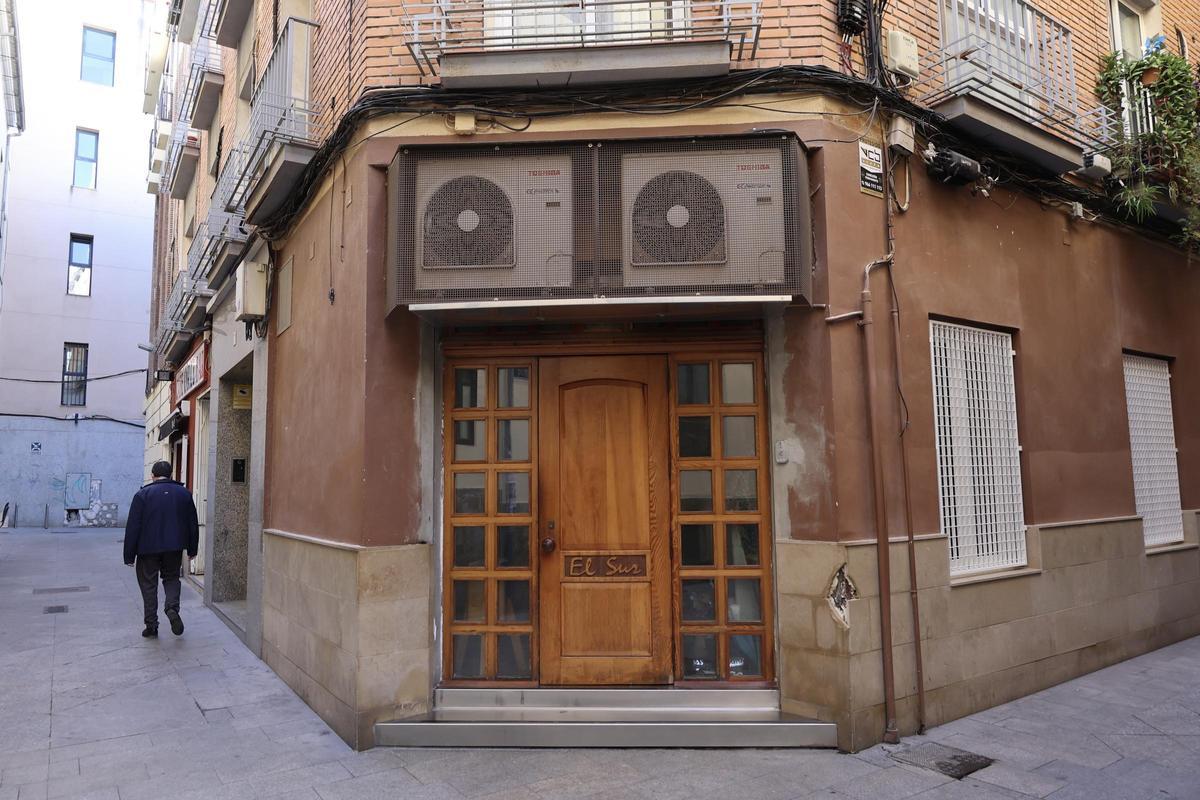 Cafetería El Sur, en la calle Montijo de Murcia.