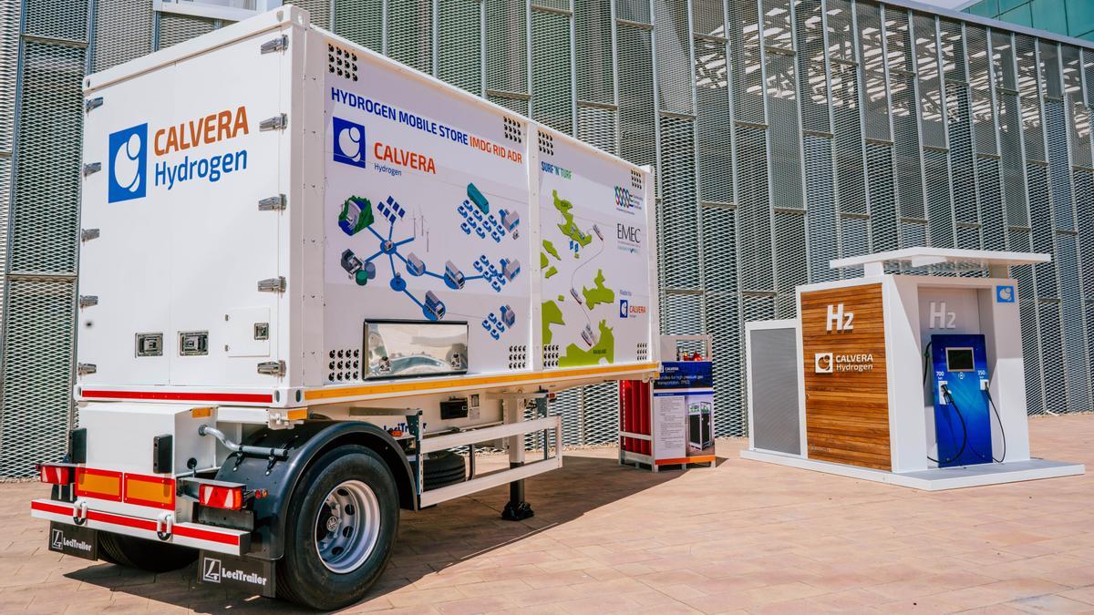 Una hidrogenera de alta capacidad y su sistema de transporte que han sido fabricados por la empresa aragonesa Calvera.