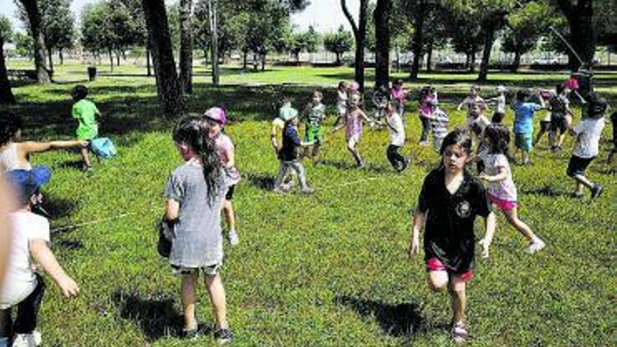 L’alumnat del col·legi Mare de Déu del Pilar visita el parc de la Serreta de Rubí i el parc de l’Agulla | ARXIU PARTICULAR