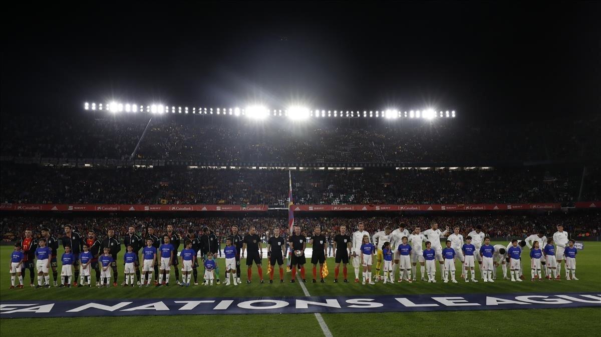 aguasch45477269 national teams stand before the uefa nations league soccer m181016113300 aguasch45477269 national teams stand before the uefa nations league soccer m181016113300
