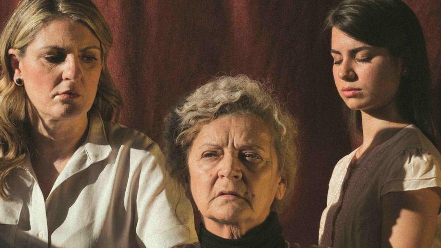 El teatro Leal de La Laguna acoge el estreno del montaje &#039;Tres mujeres&#039; con dirección de Ramón Rodríguez