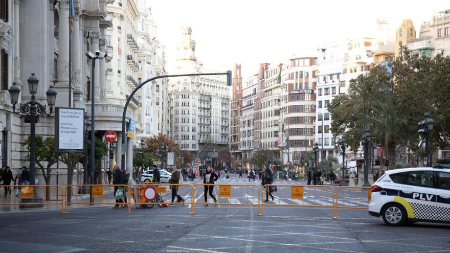 Primera Navidad sin coches en la plaza del Ayuntamiento