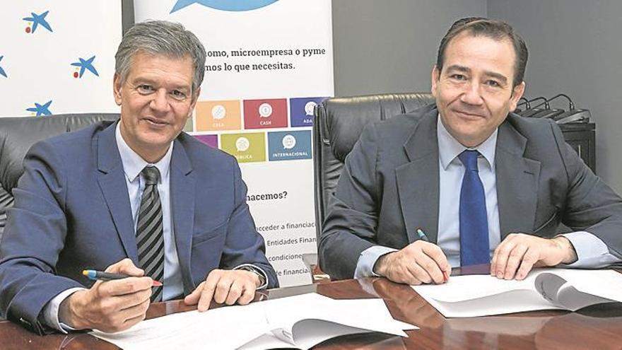 CaixaBank ofrece 5 millones a las pymes con el aval de Afín