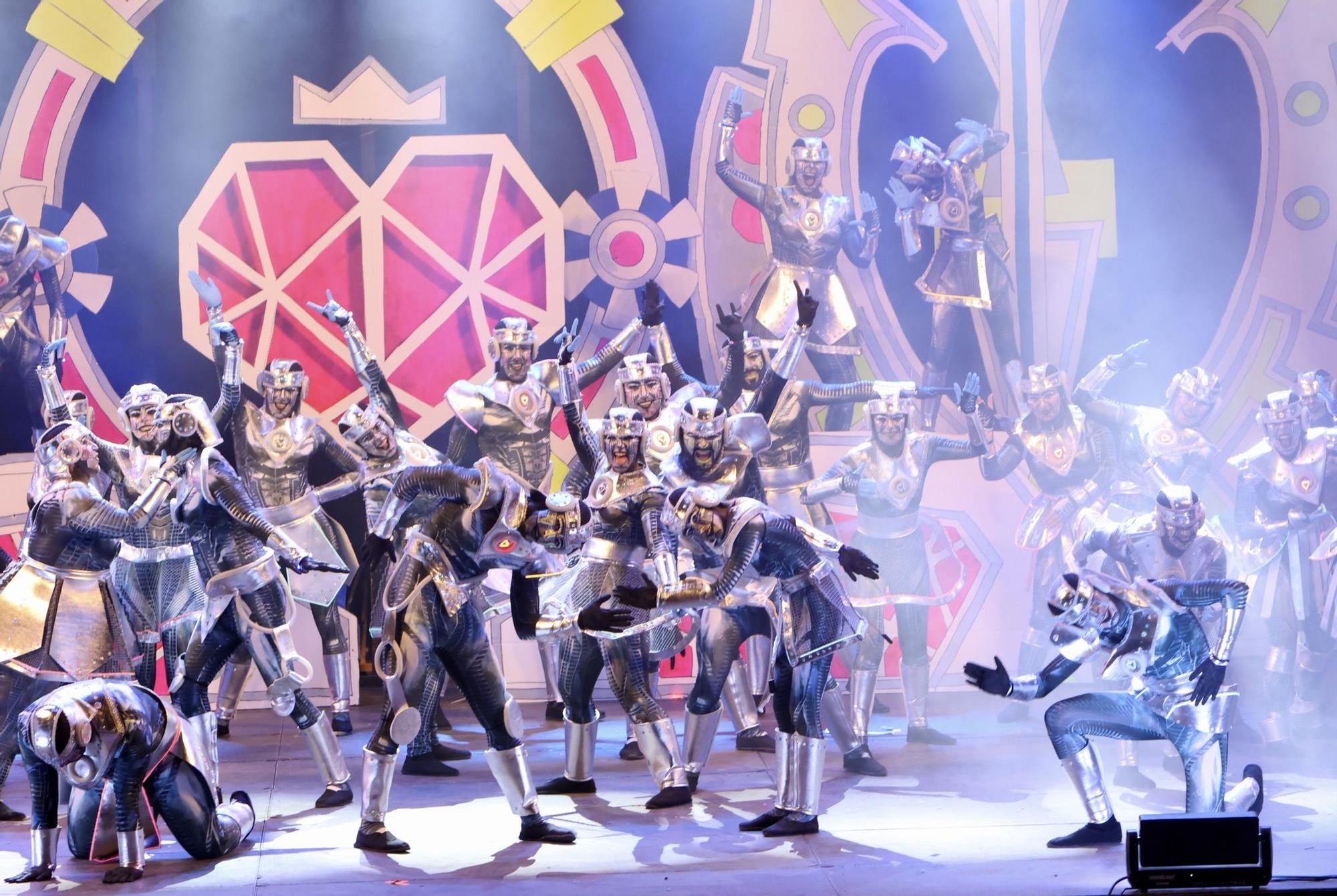 Las mejores imágenes de la gran final del XXXVII Certamen Artístico modalidad Adulta