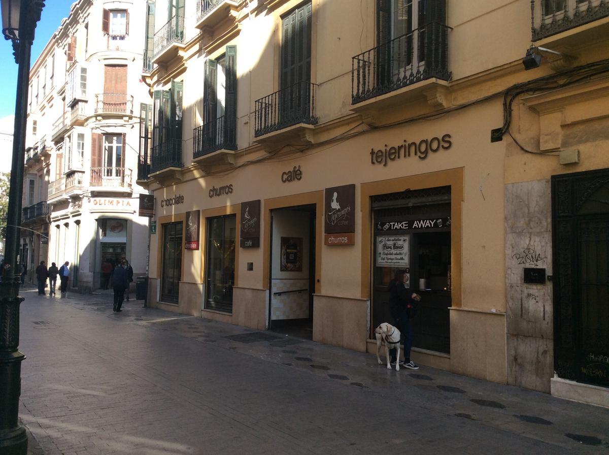 Tejeringo's en la calle Méndez Núñez