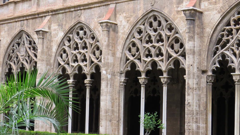 Así es por dentro la antigua Capitanía de Valencia