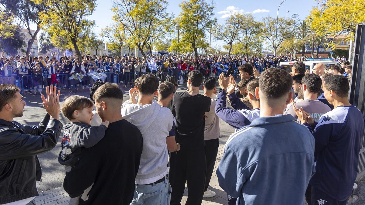 El Hércules roza los 6.000 abonados