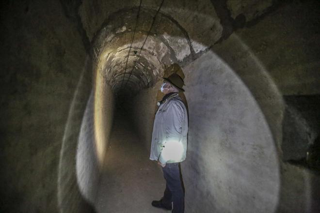 Un túnel del refugio al convento de Santa Faz