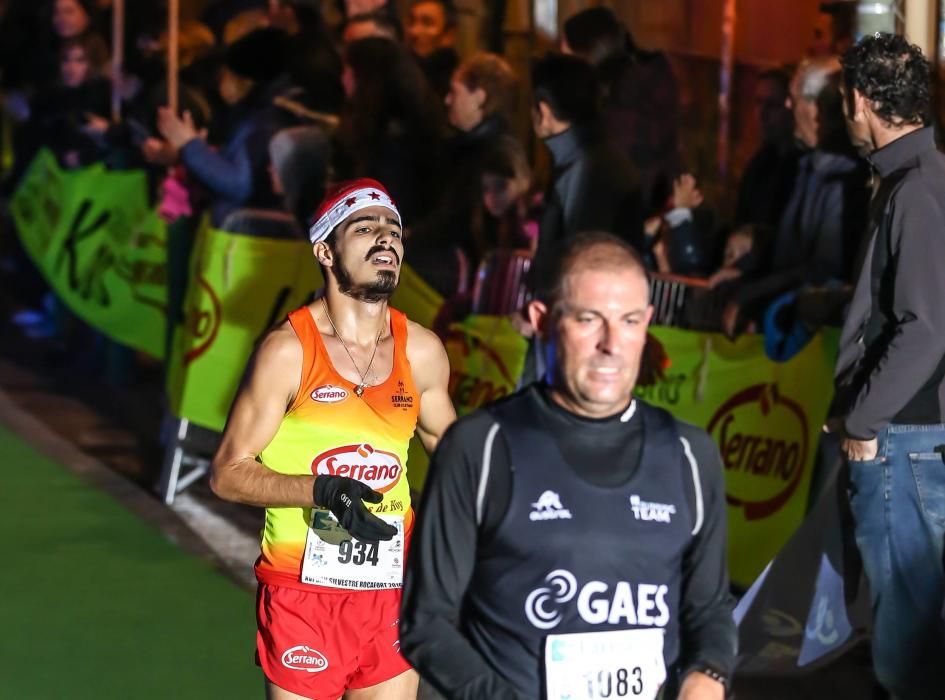 Búscate en la XVI San Silvestre de Rocafort