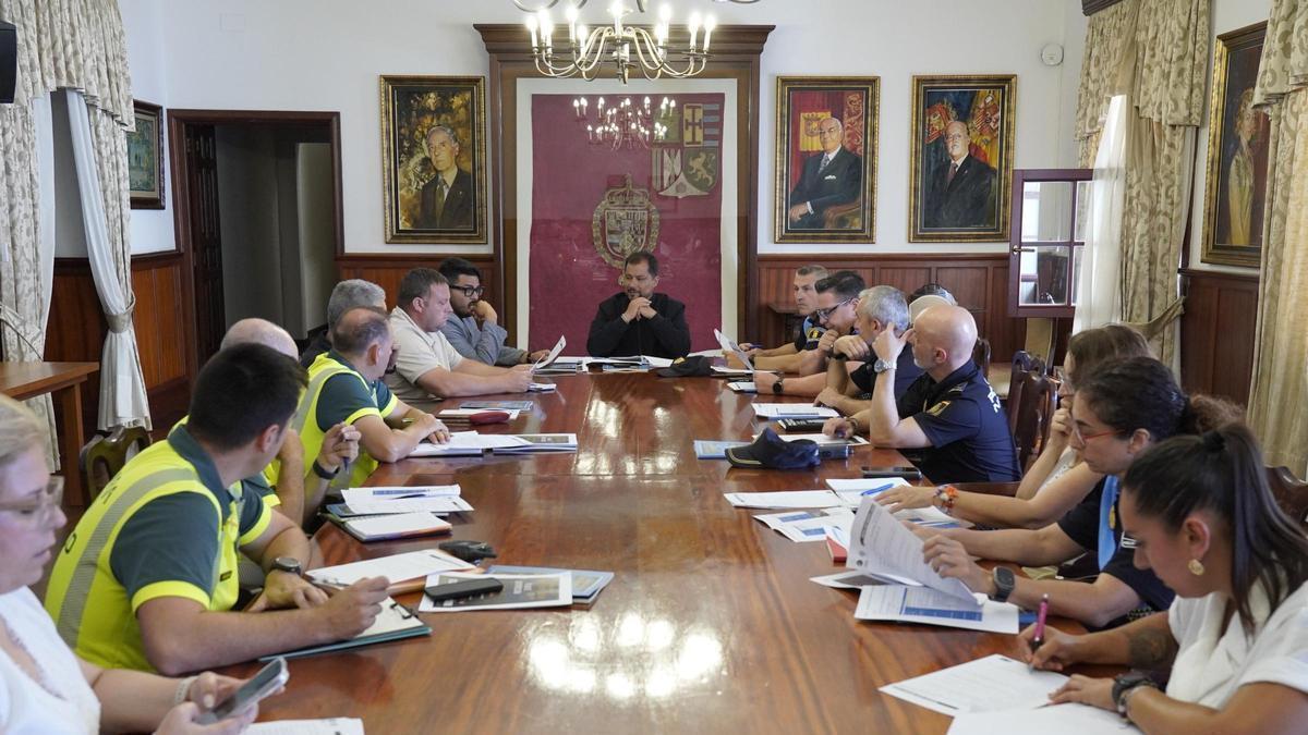 La Laguna diseña el dispositivo de seguridad para los actos de las Fiestas de San Benito Abad 2026