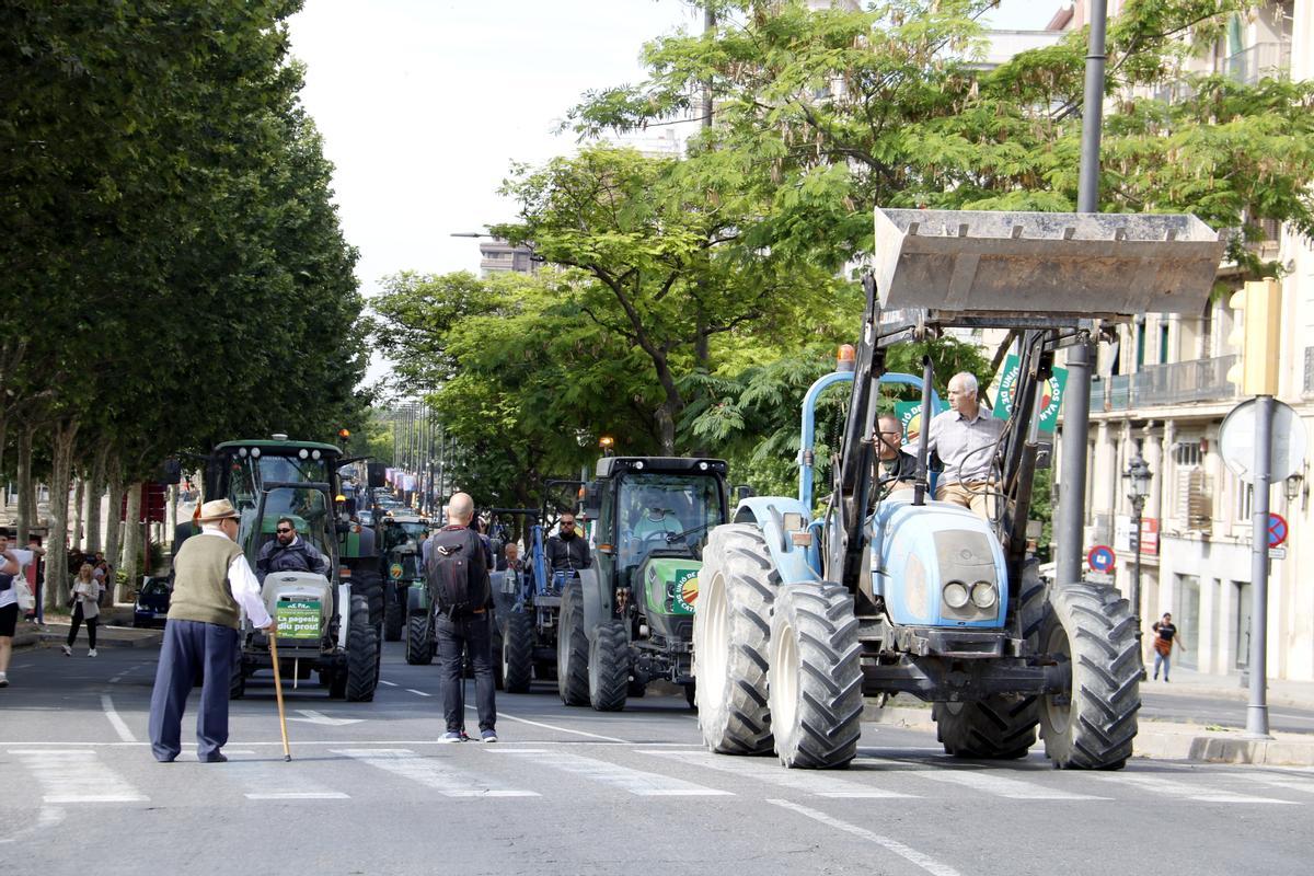 Tractorada en Lleida para pedir soluciones ante la sequía