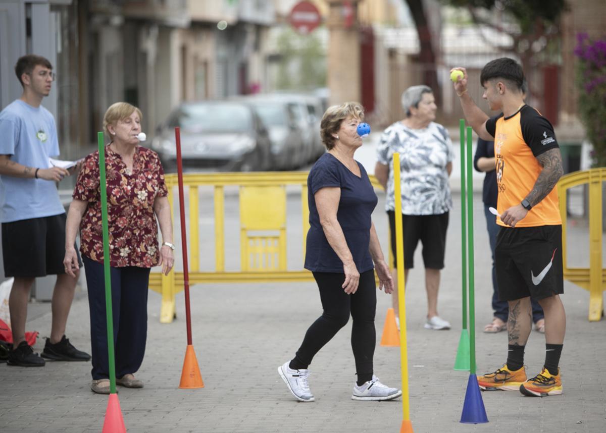 Actividad intergeneracional en la Semana del Mayor de Sagunt