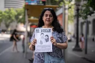 Una vecina de Barcelona busca a la pareja que la auxilió en un accidente: "Solo ellos tuvieron humanidad"