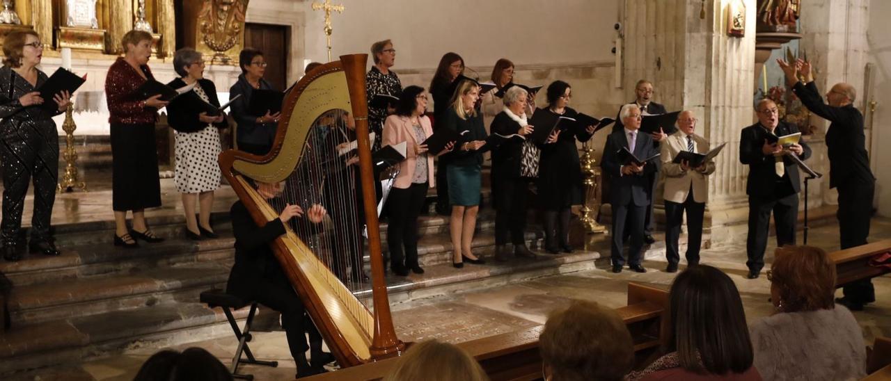 Viaje por la historia de la música en la Corte a cargo de la Academia Coral | LUISMA MURIAS