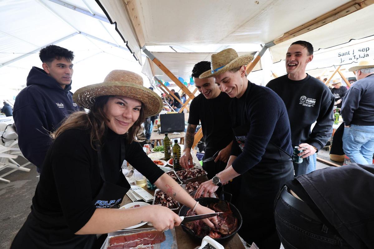 Imagenes de 'Polp a s’olla! IV Concurso de Frita de Polp'