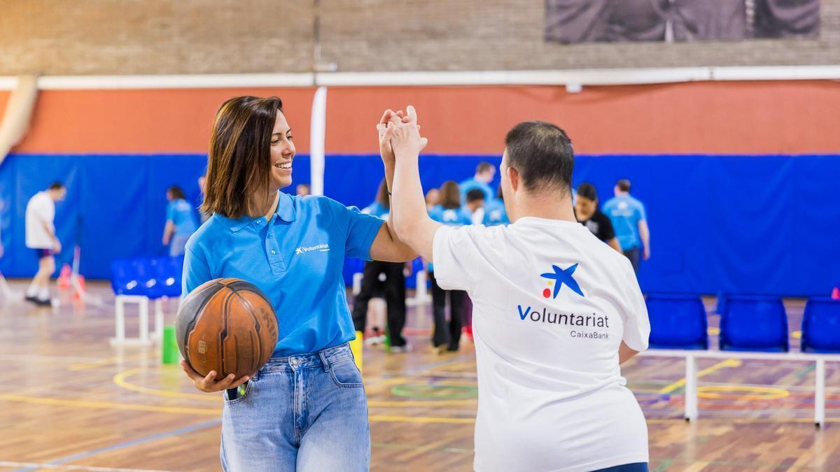 Voluntariat CaixaBank mobilitza 460 voluntaris i beneficia 4.400 persones en situació de vulnerabilitat a la província de Girona