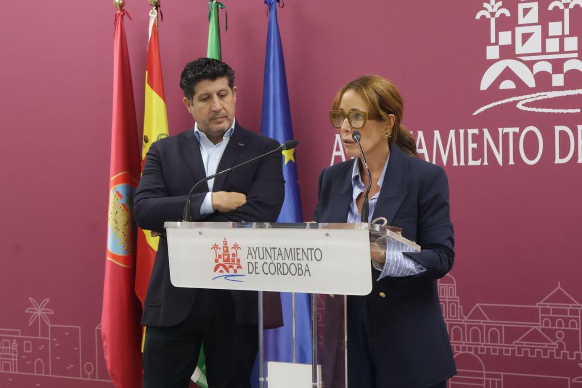 Presentación del programa de rehabilitación en sede municipal.