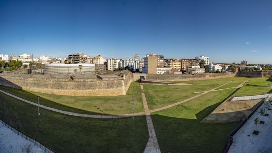 El corredor verde de Badajoz se abre a la ciudad como enclave patrimonial privilegiado