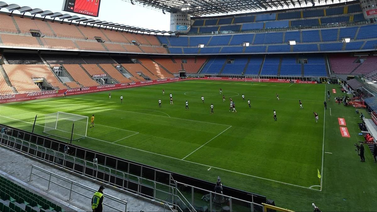 Una imagen del Milan-Genova, disputado a puerta cerrada en San Siro.