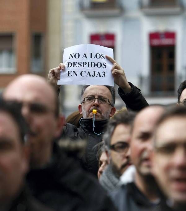 Fotogalería: Primera jornada de huelga en Caja3