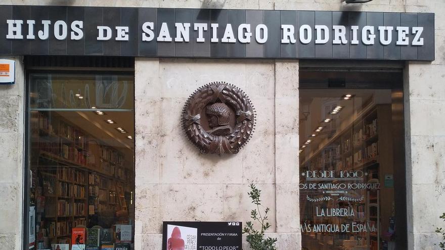 LIBRERÍA ANTIGUA ESPAÑA | La librería más antigua de España evita el cierre tras recibir 60.000 euros de donaciones