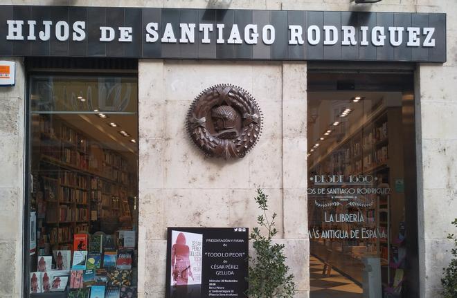El 'milagro' de 'Hijos de Santiago Rodríguez': la librería más antigua de España evitar el cierre tras recibir 60.000 euros de donaciones